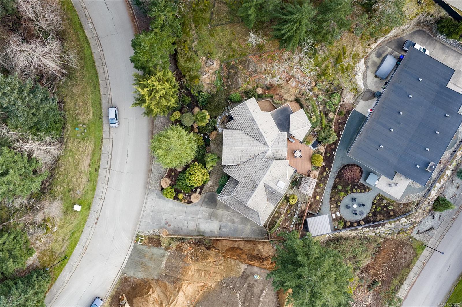 3380 Redden Rd