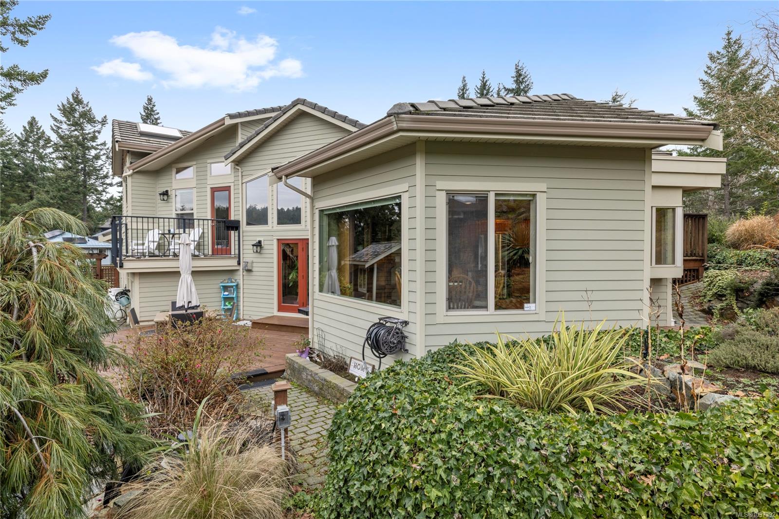3380 Redden Rd