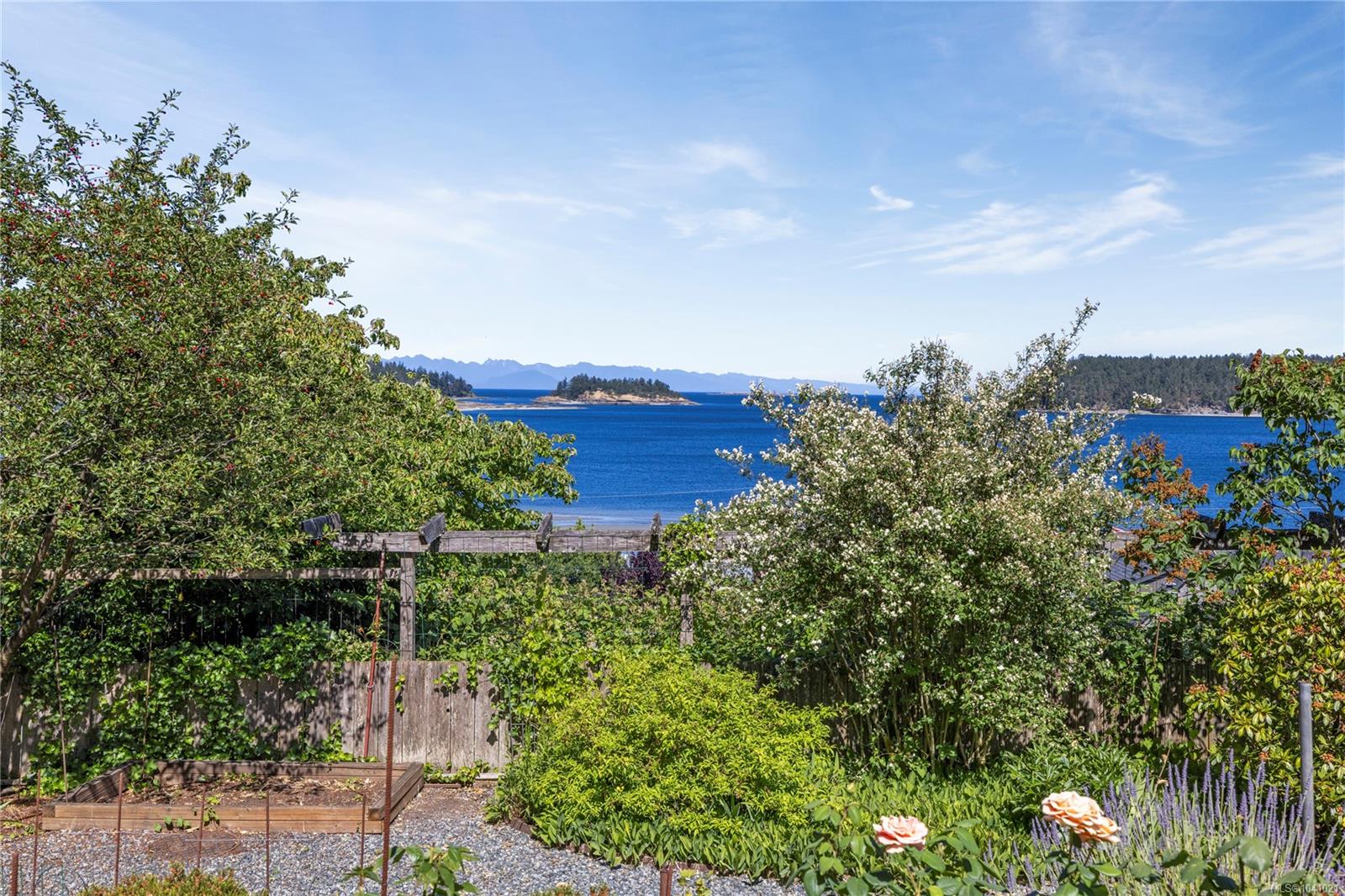 2640 Departure Bay Rd