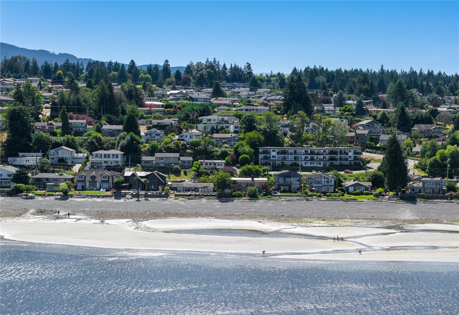 2640 Departure Bay Rd