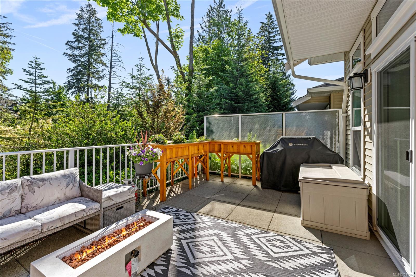 4126 Emerald Woods Pl