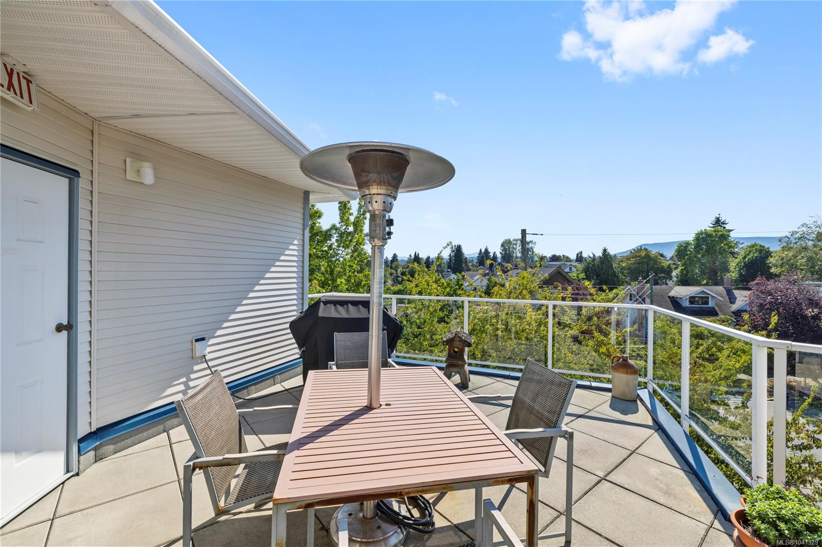 650 Prideaux St #401