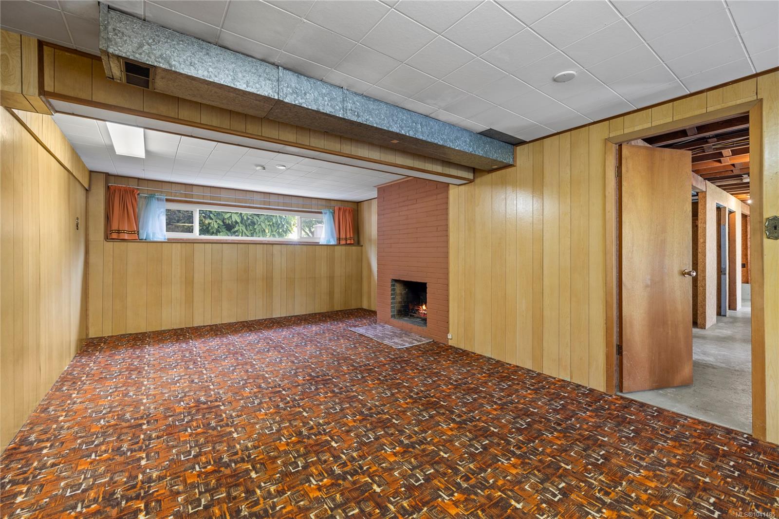 2365 Marlborough Dr