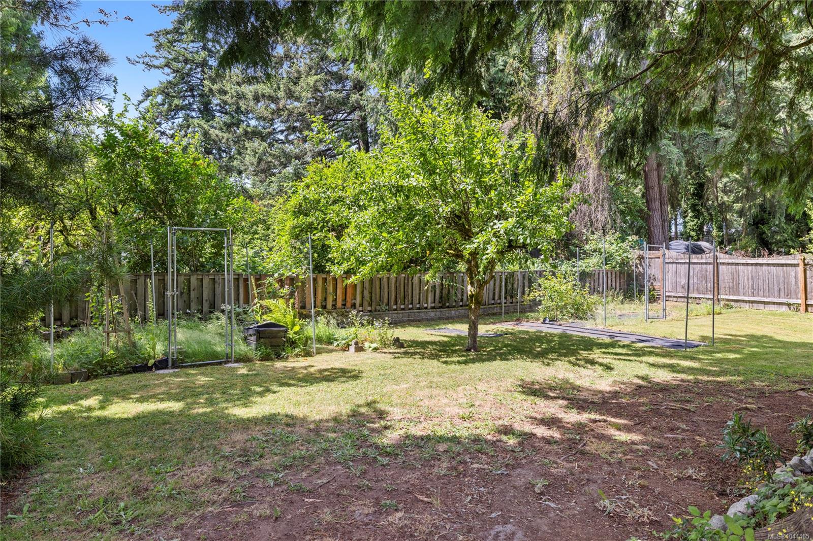 2365 Marlborough Dr