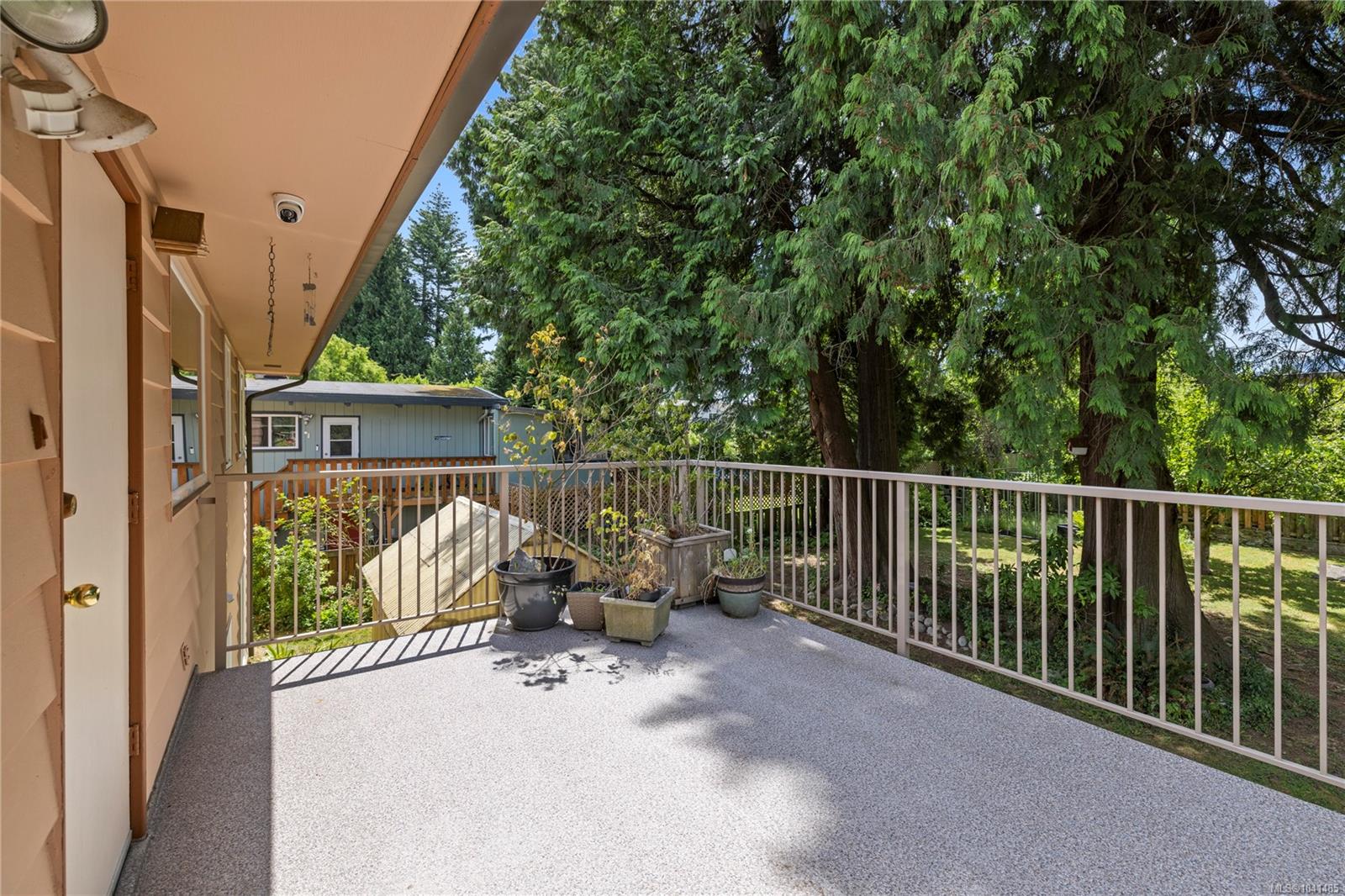 2365 Marlborough Dr