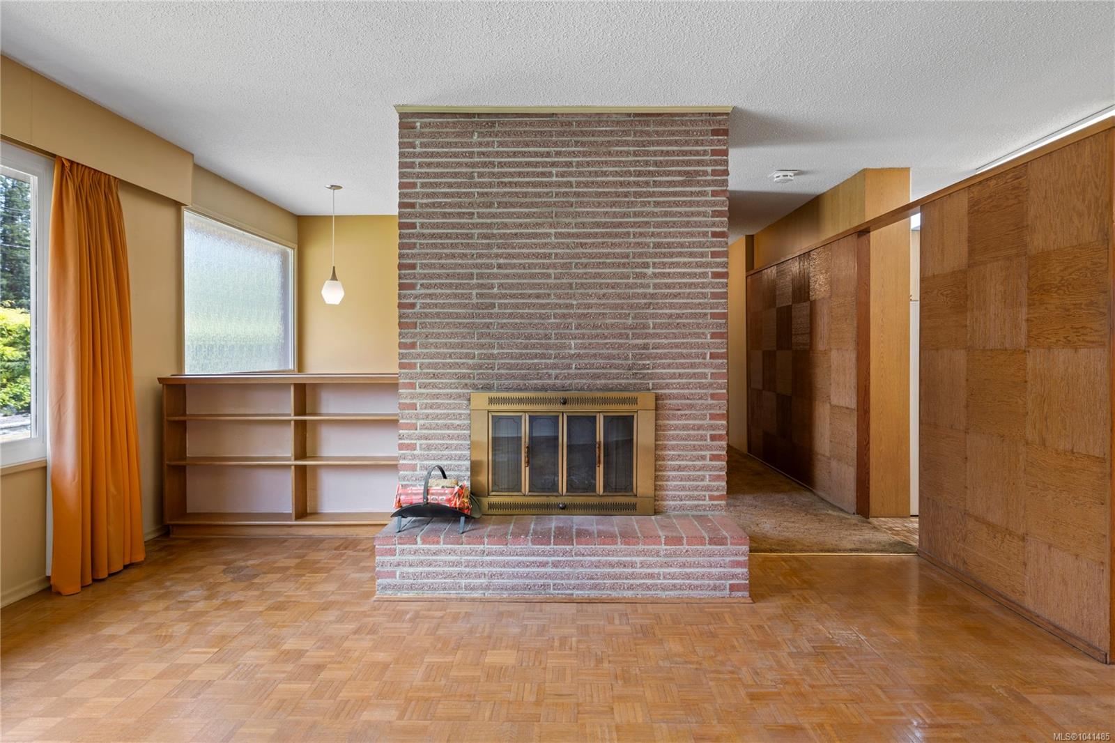 2365 Marlborough Dr