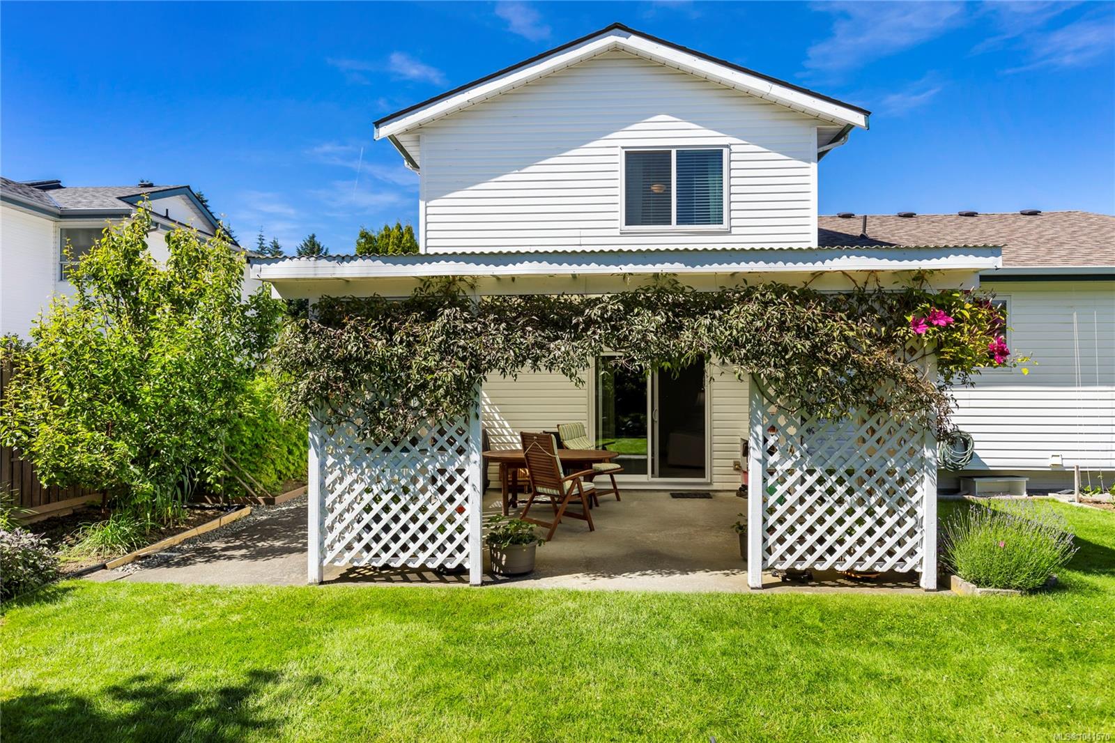 5979 Devon Pl