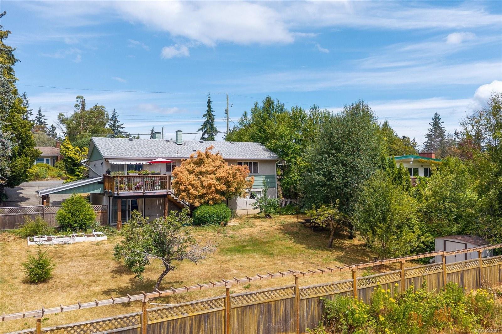 91 Garner Cres