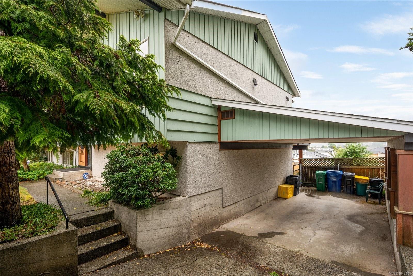 91 Garner Cres