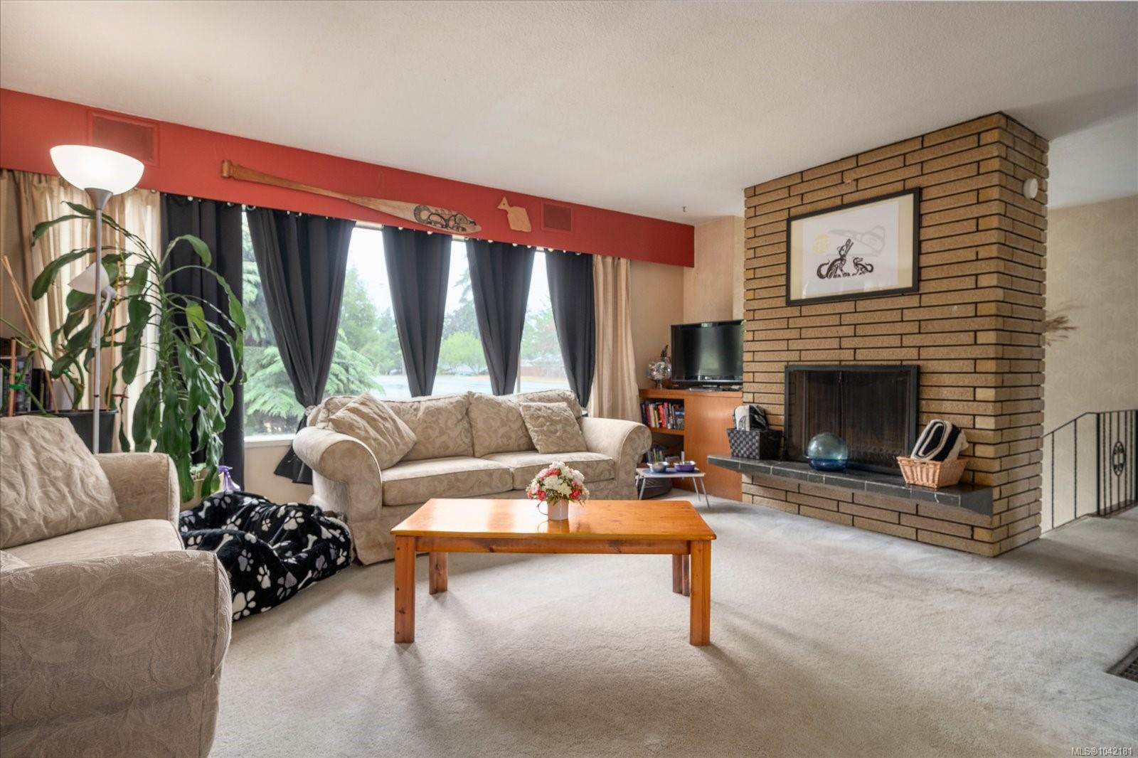 91 Garner Cres