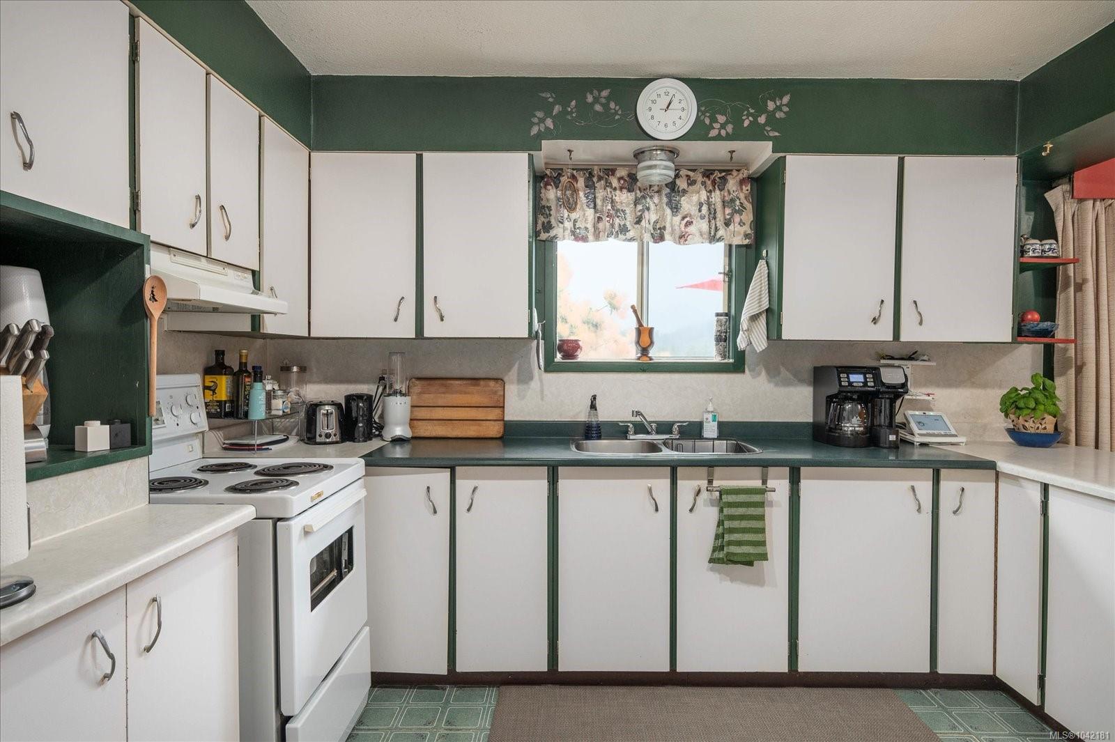 91 Garner Cres