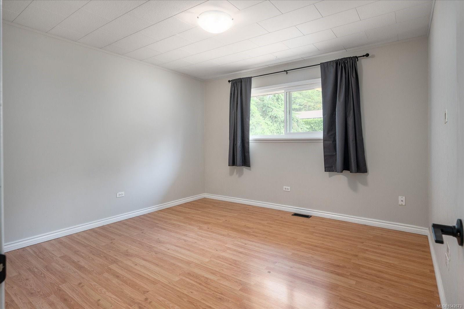 261 Villa Rd