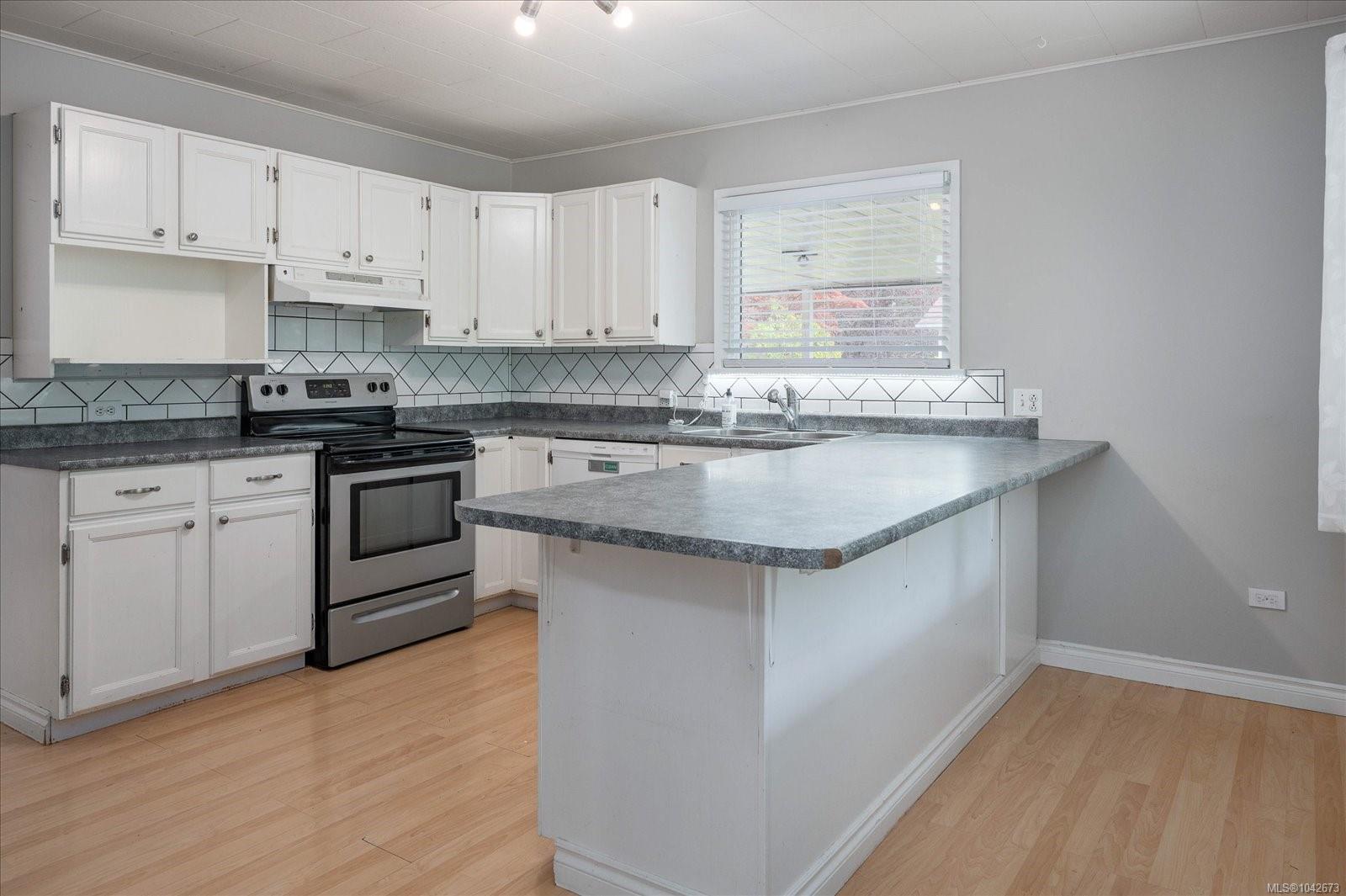 261 Villa Rd