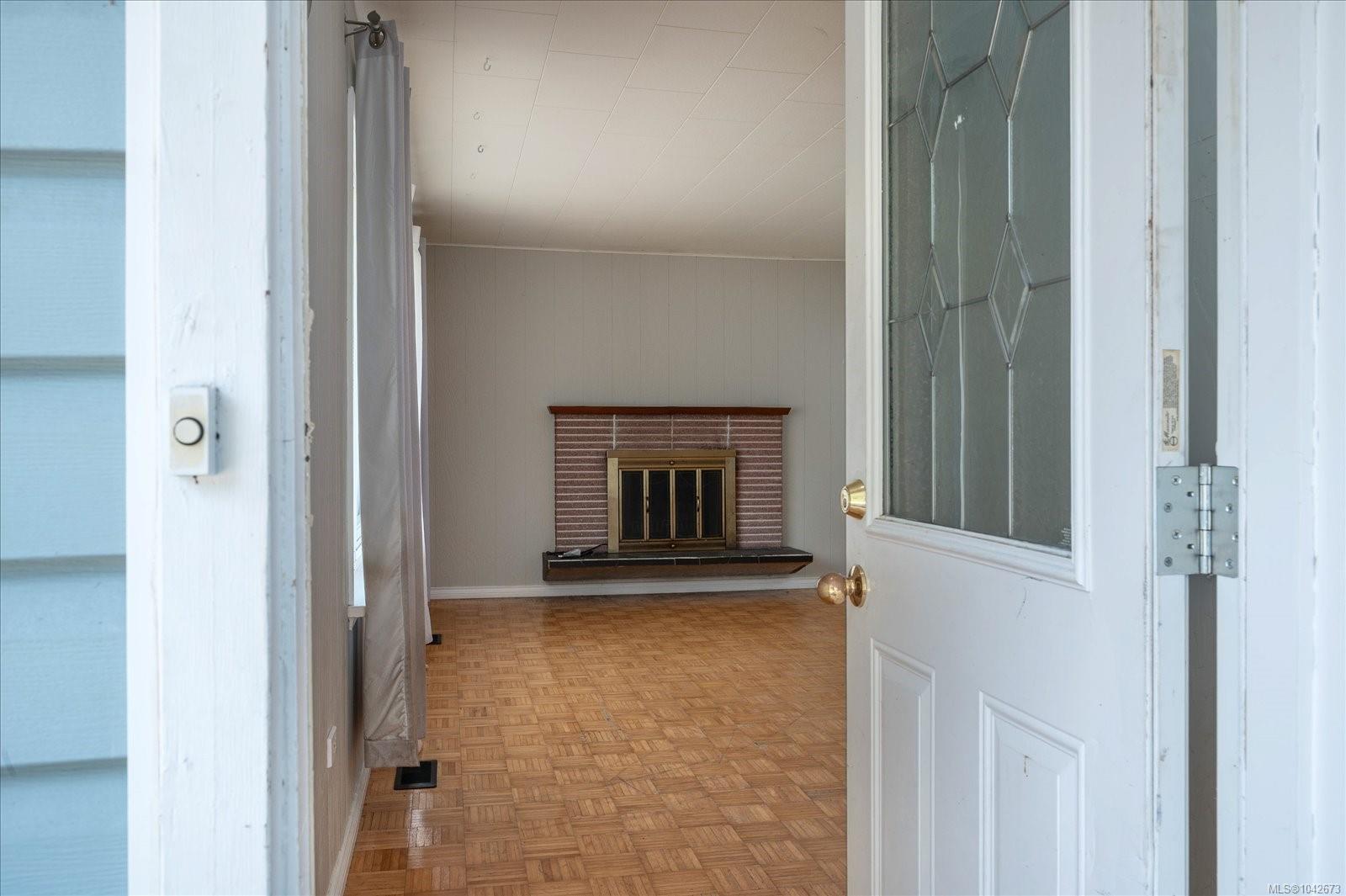 261 Villa Rd
