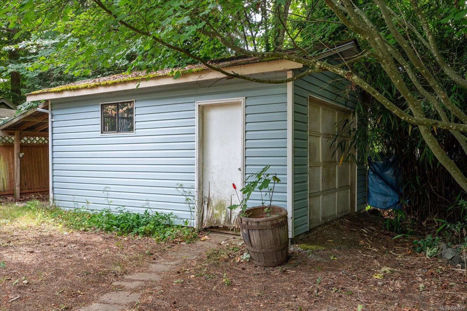 261 Villa Rd