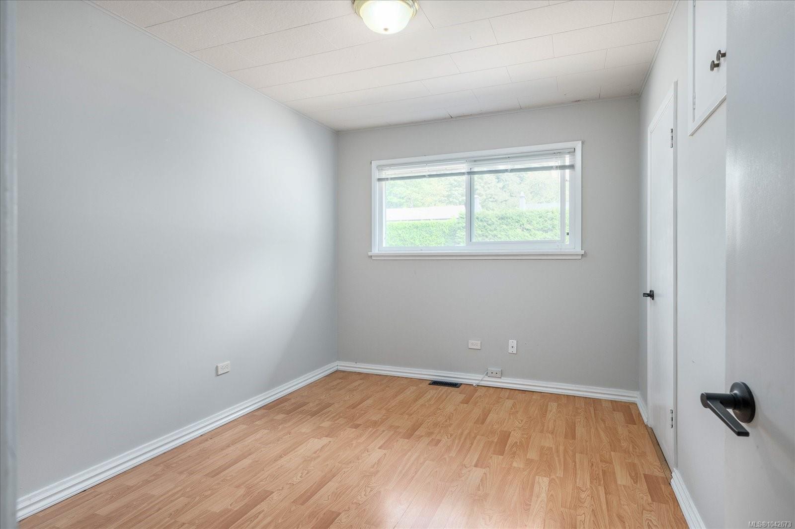 261 Villa Rd