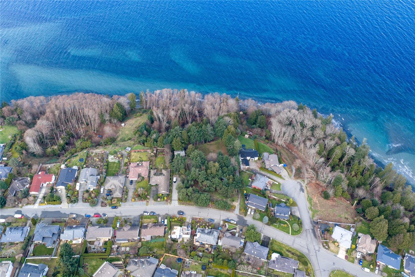 6210 Icarus Dr