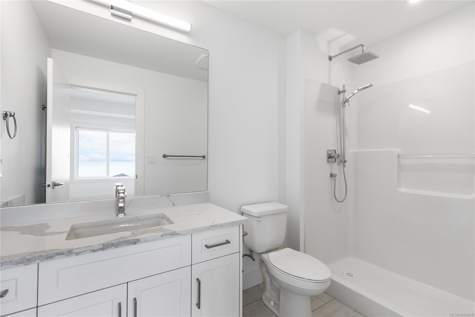 151 Royal Pacific Way #107