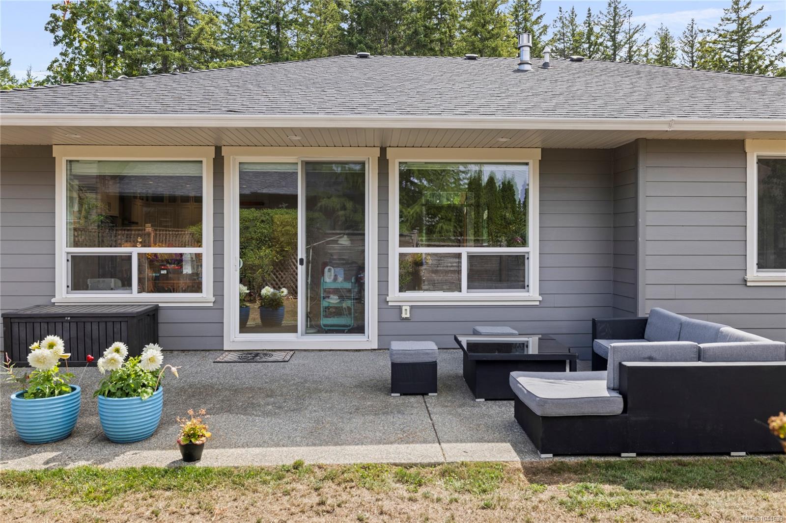 1312 Langara Dr