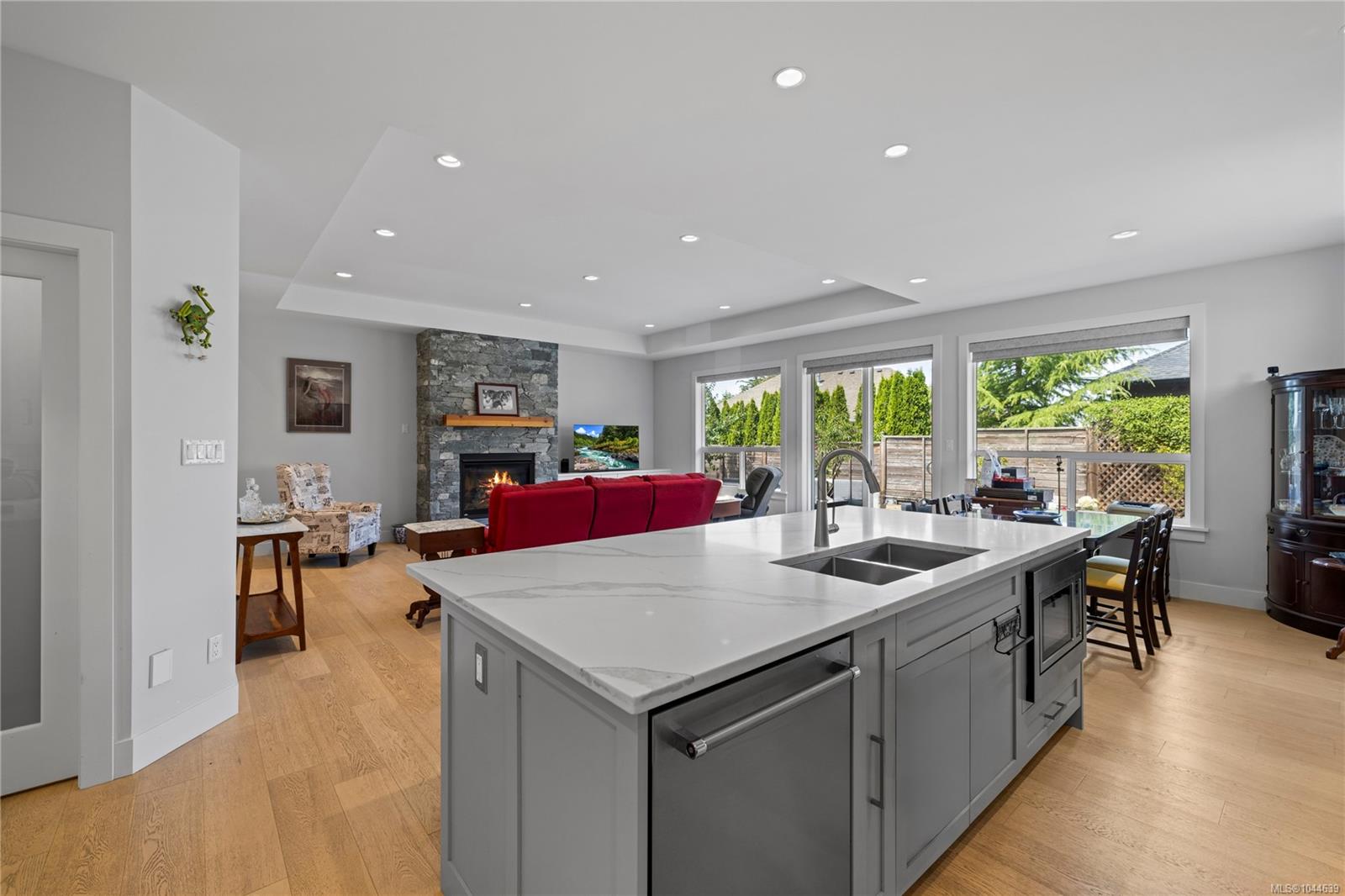 1312 Langara Dr