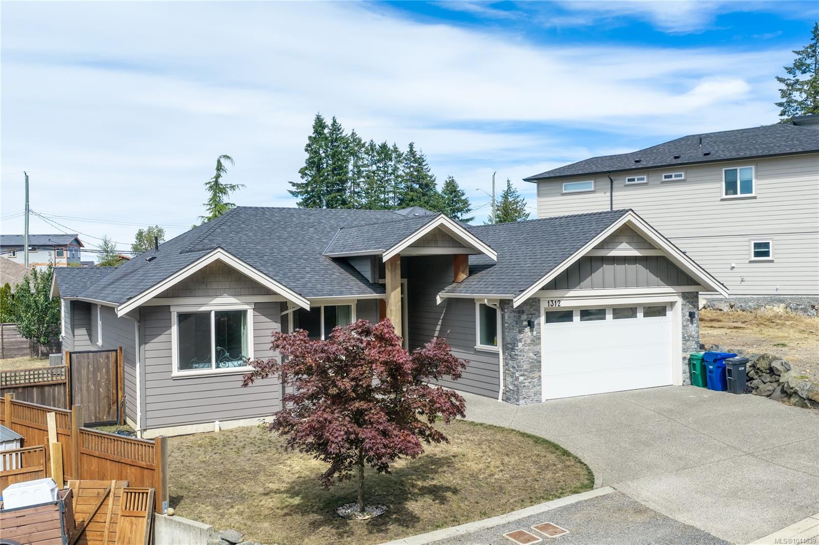 1312 Langara Dr