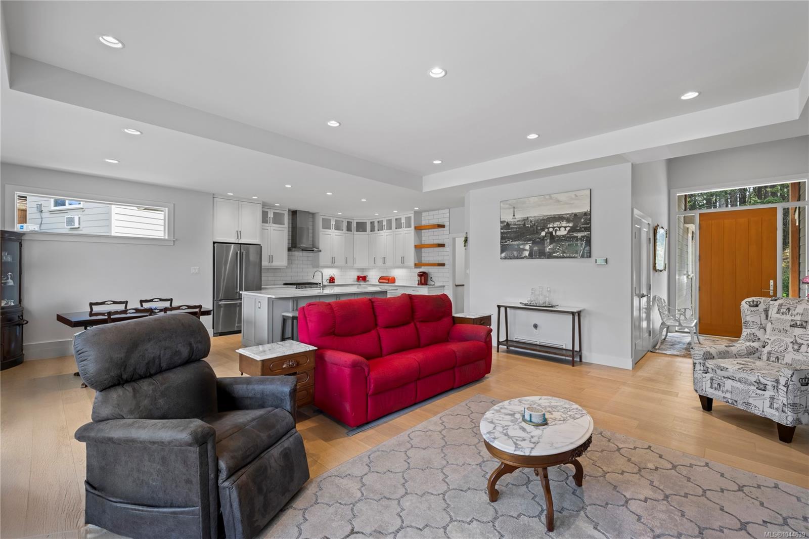 1312 Langara Dr