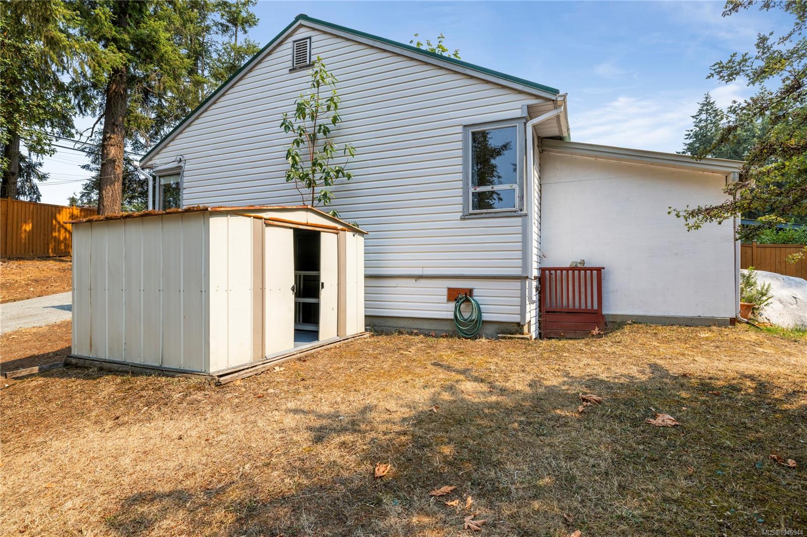 1987 Cedar Rd
