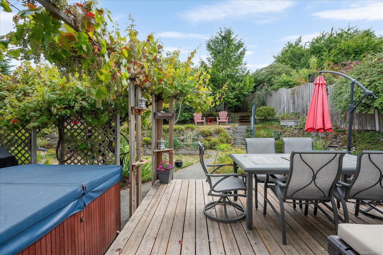6223 Icarus Dr