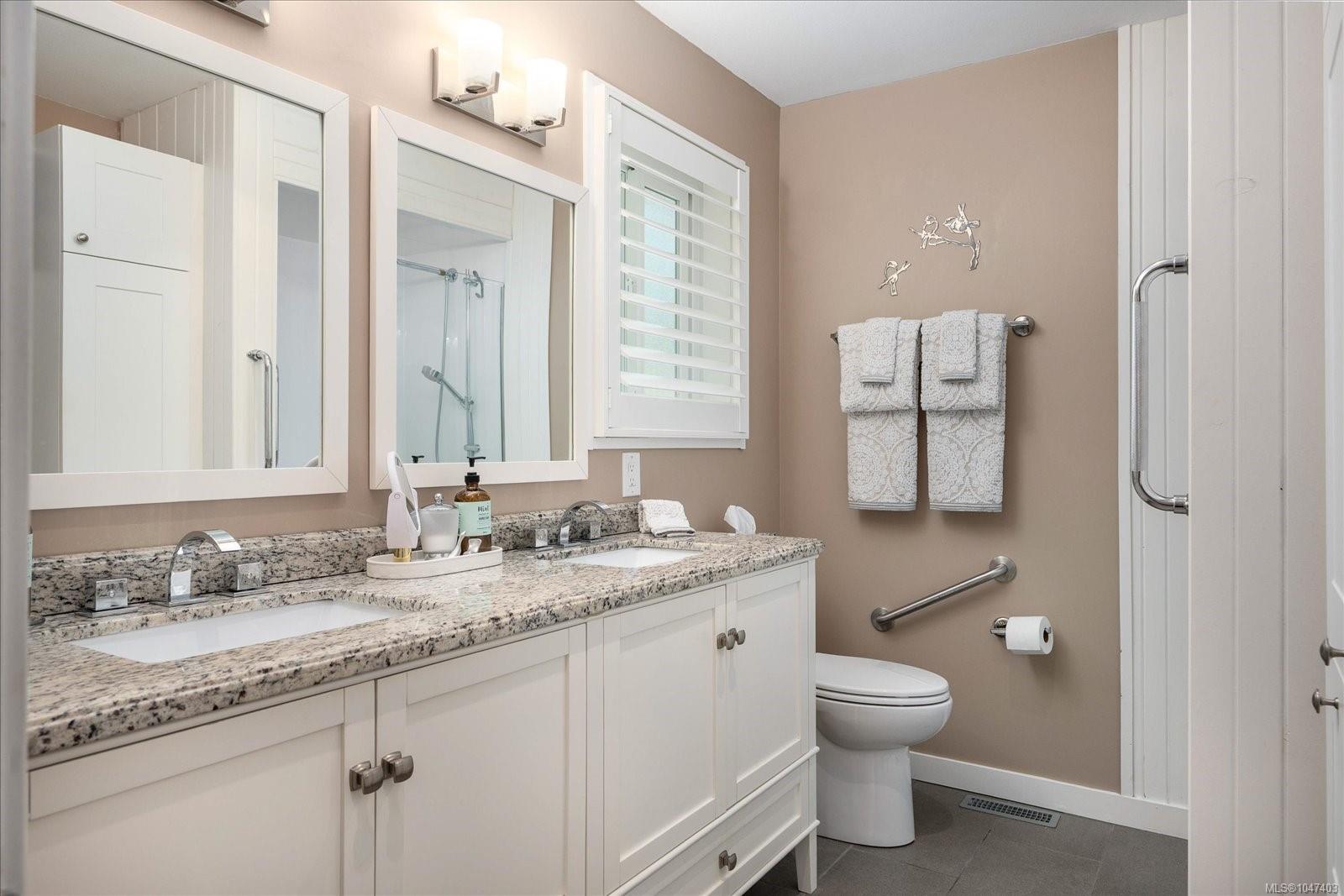 6223 Icarus Dr