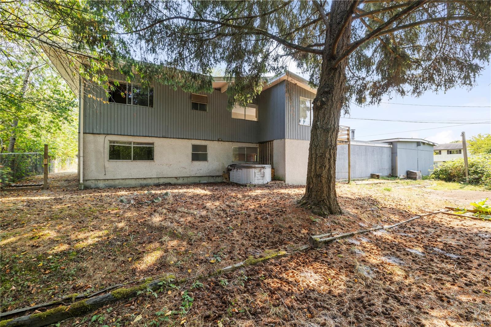 833 Jordon Ave