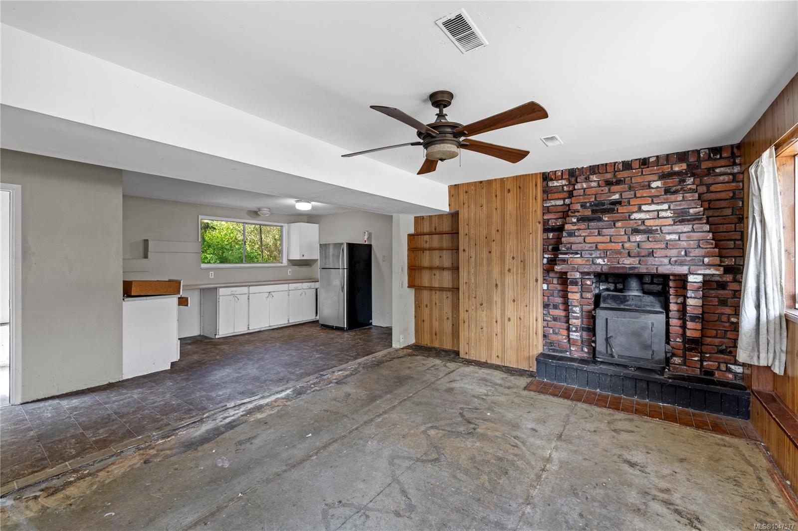 833 Jordon Ave