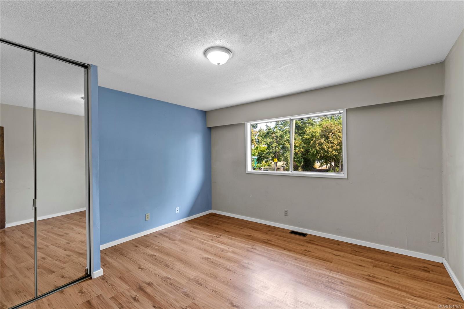 833 Jordon Ave