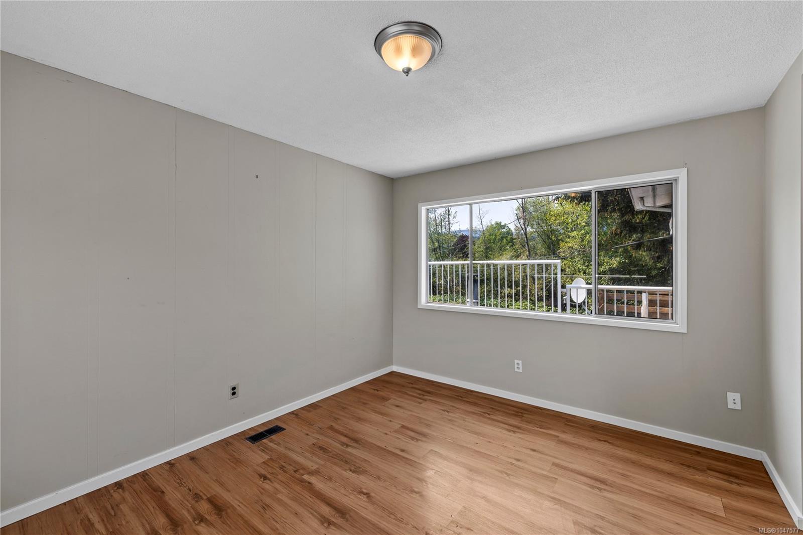 833 Jordon Ave