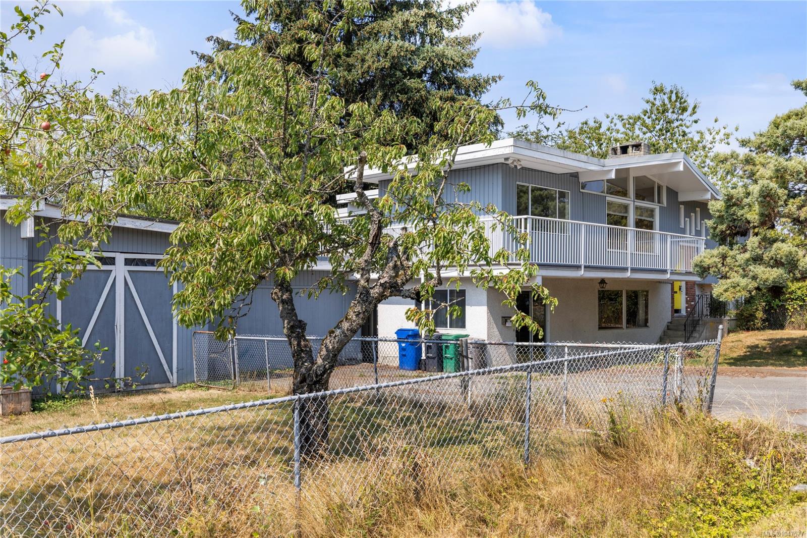 833 Jordon Ave