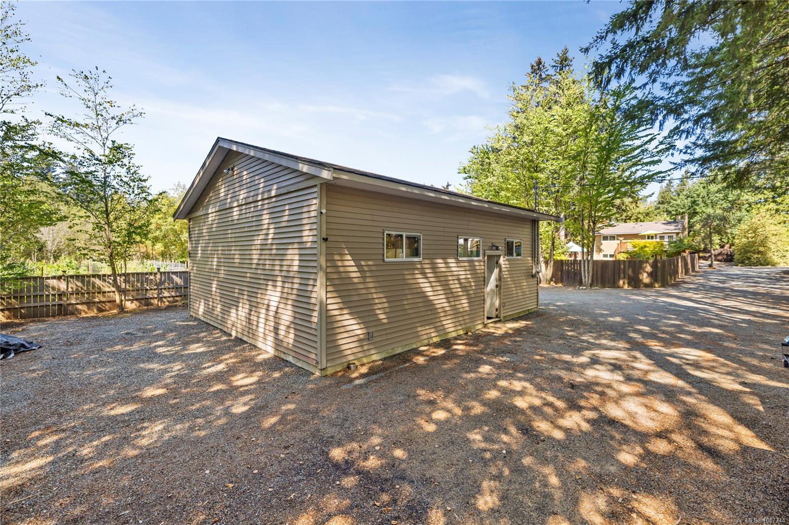 2301 Jingle Pot Rd
