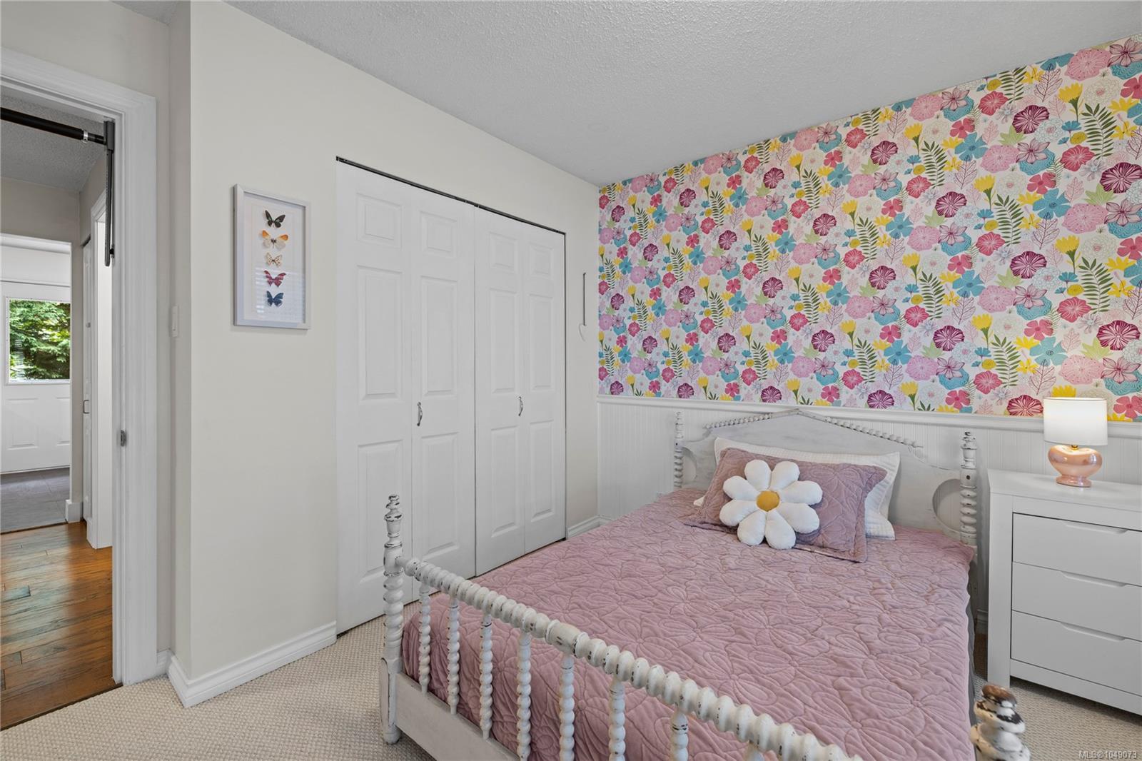 3557 Fairview Dr