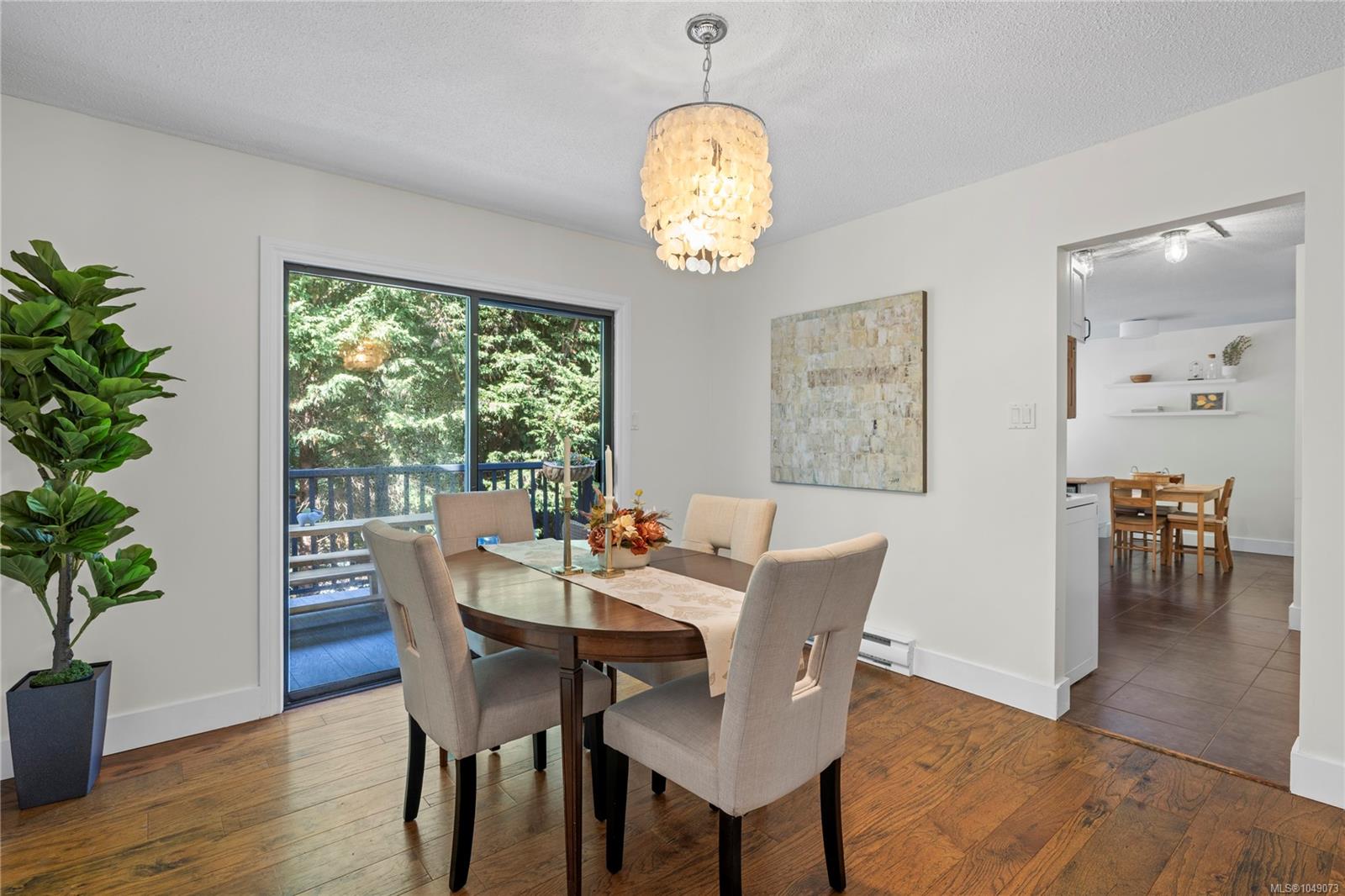 3557 Fairview Dr