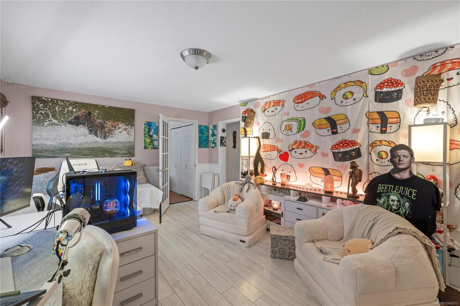 3557 Fairview Dr