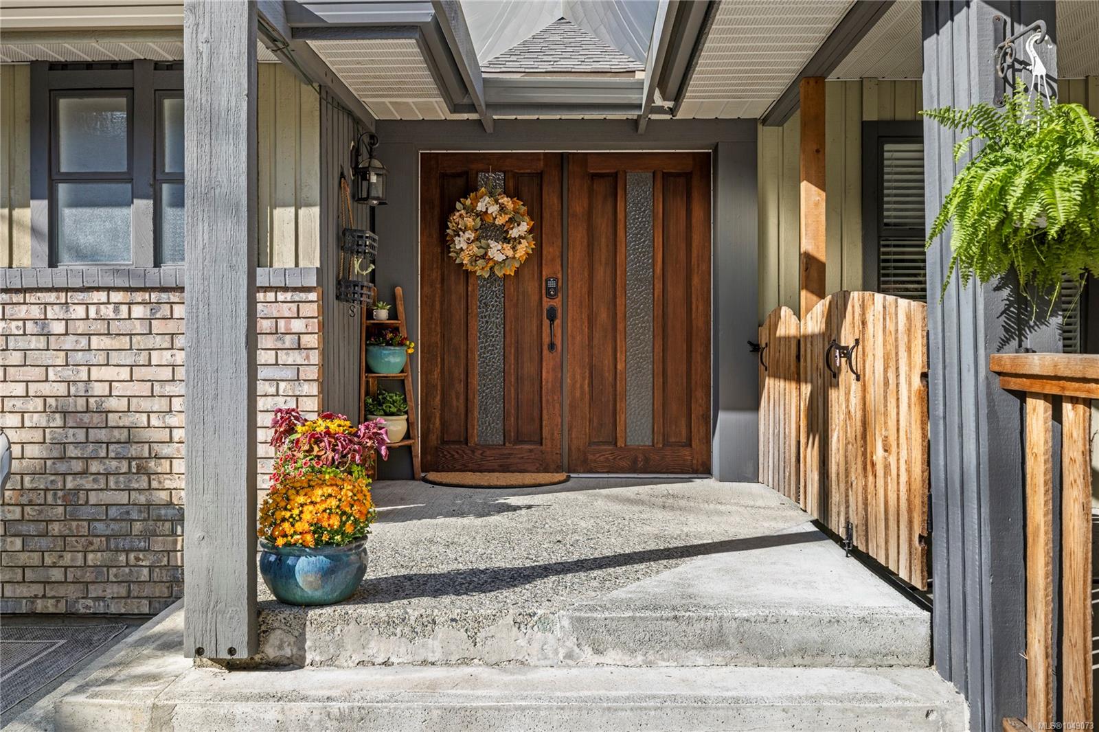 3557 Fairview Dr