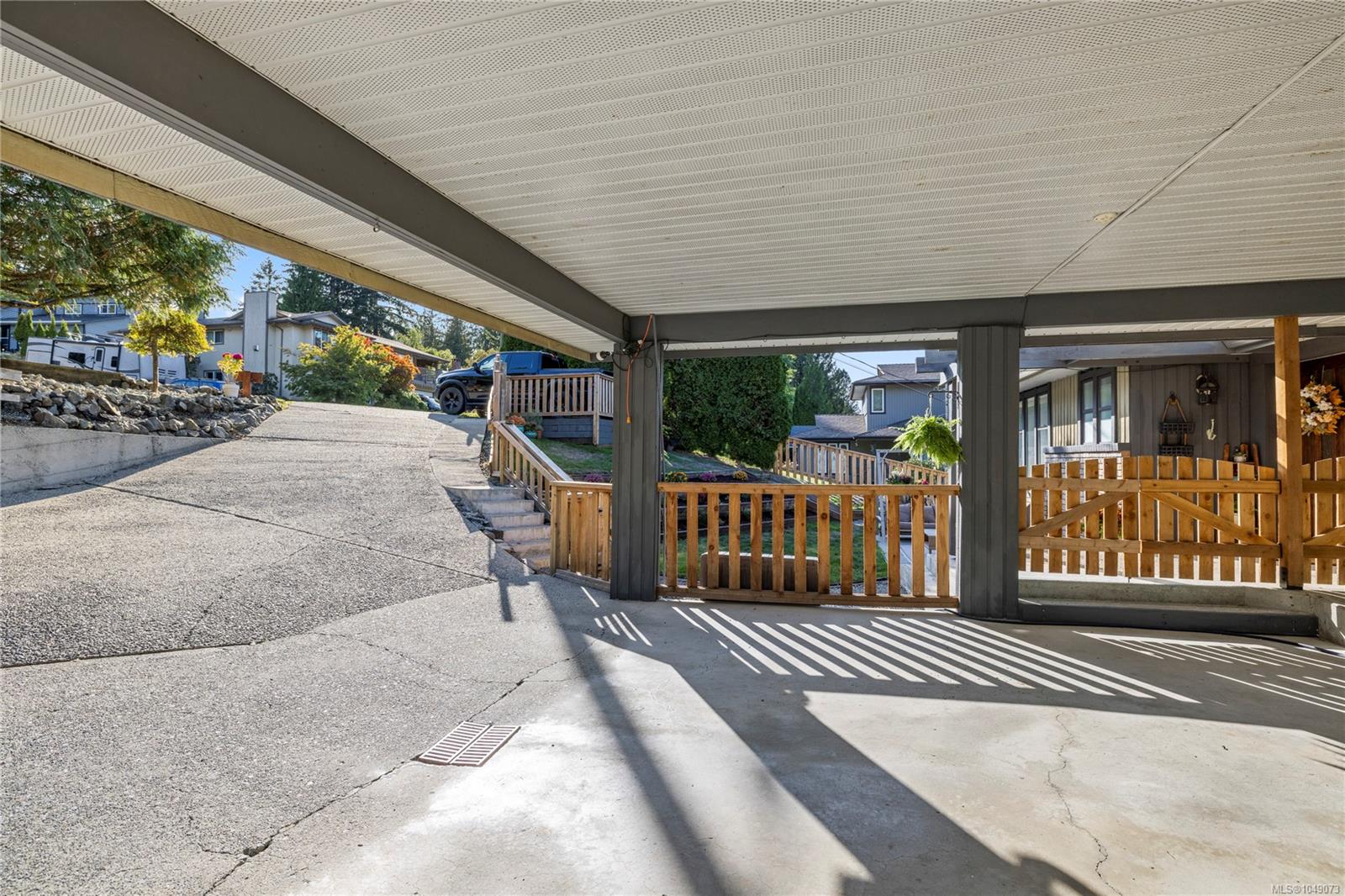3557 Fairview Dr