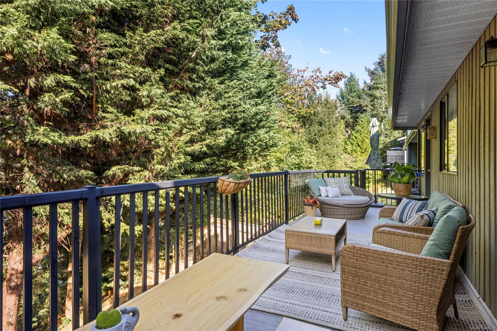 3557 Fairview Dr
