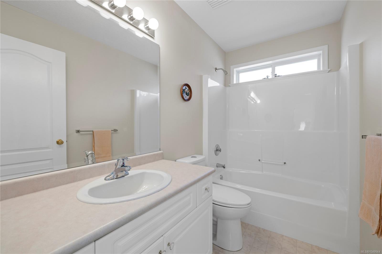5749 Quarry Cres