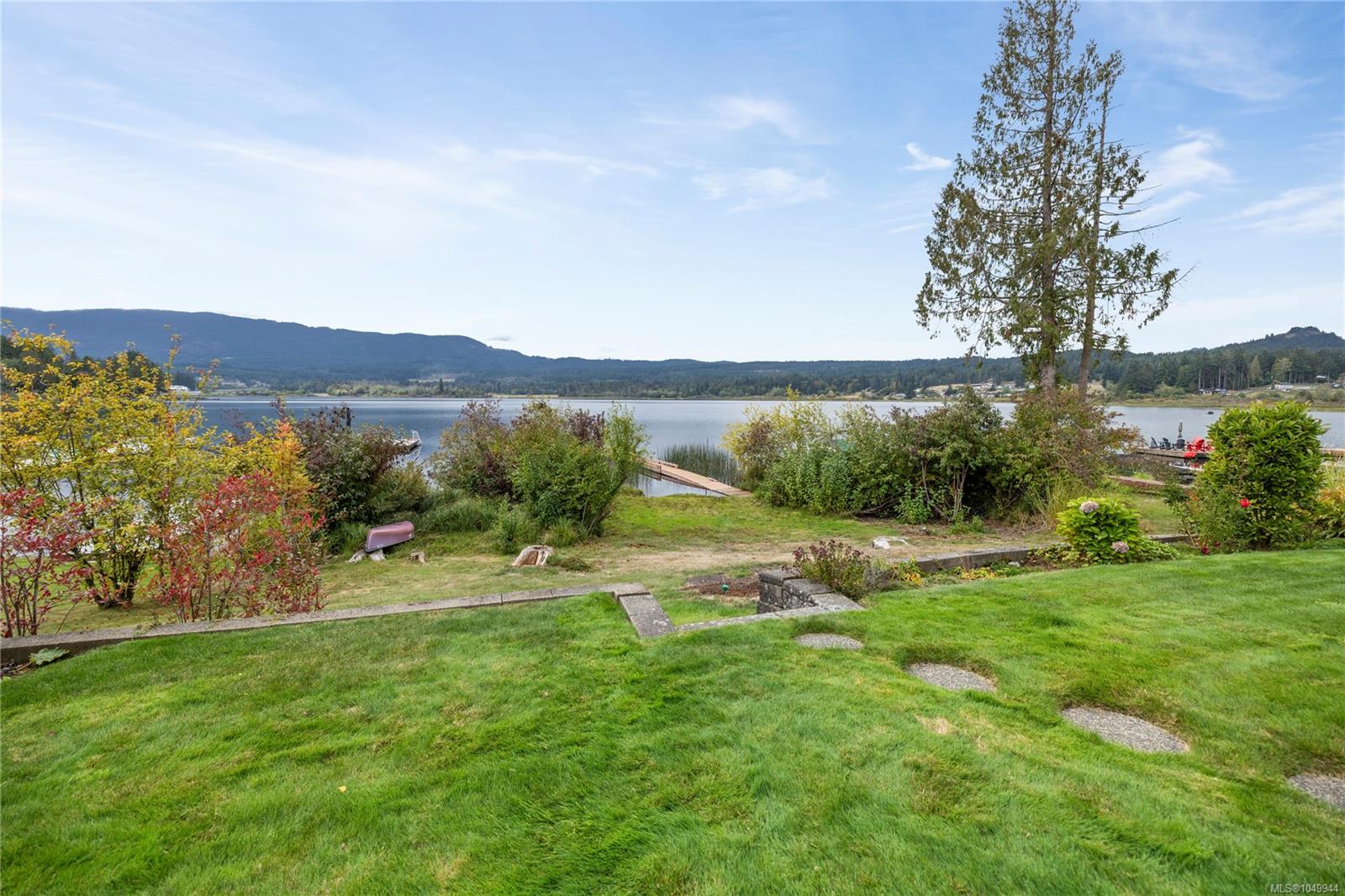 5749 Quarry Cres