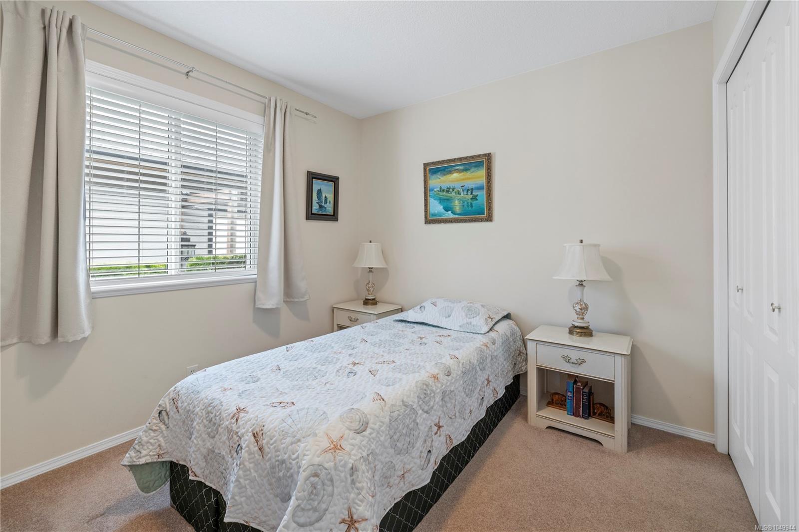 5749 Quarry Cres