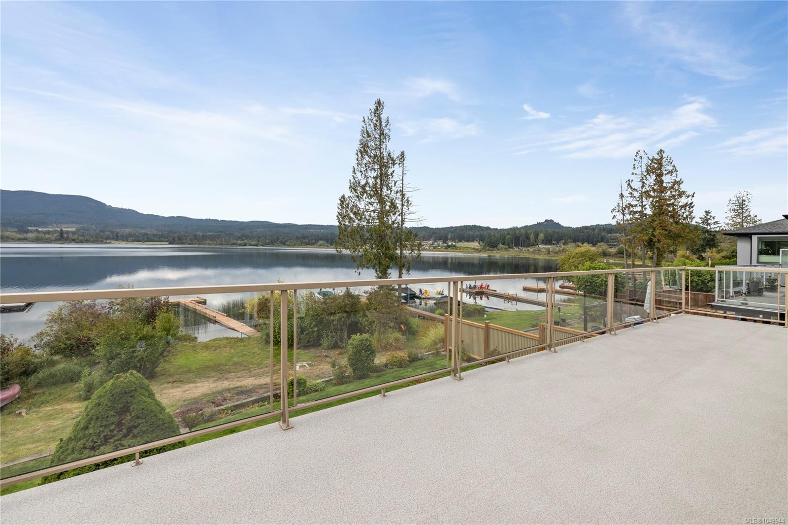 5749 Quarry Cres