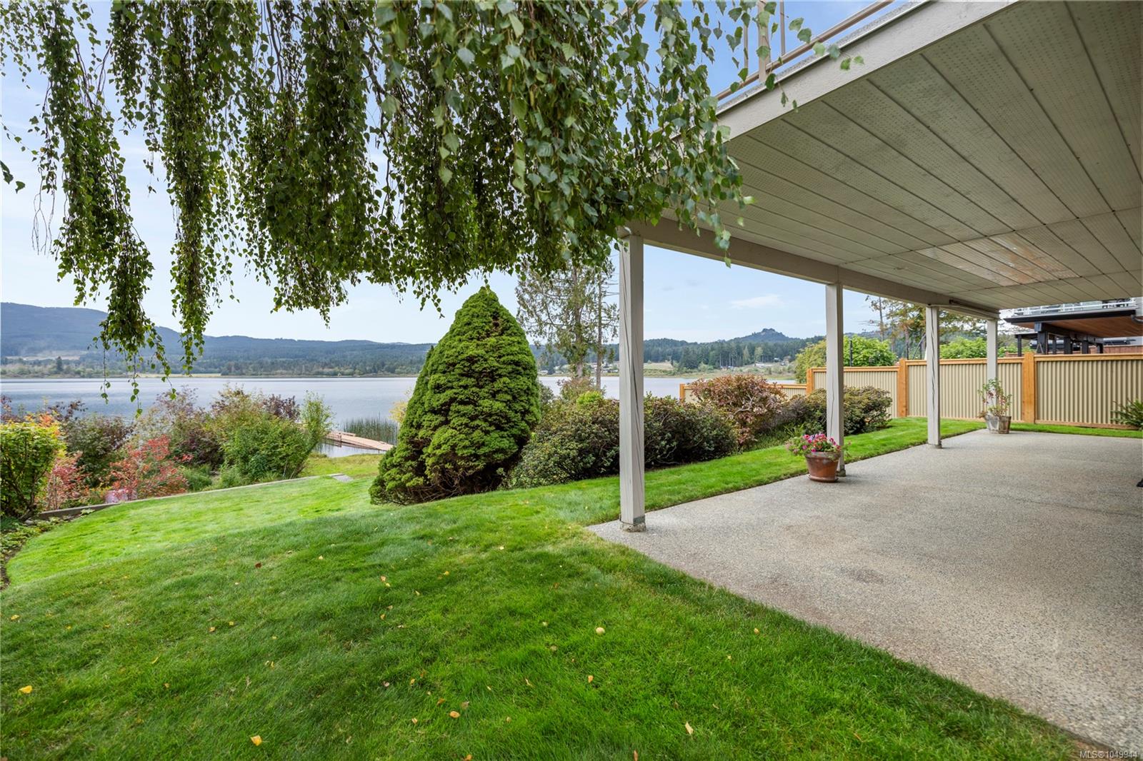 5749 Quarry Cres
