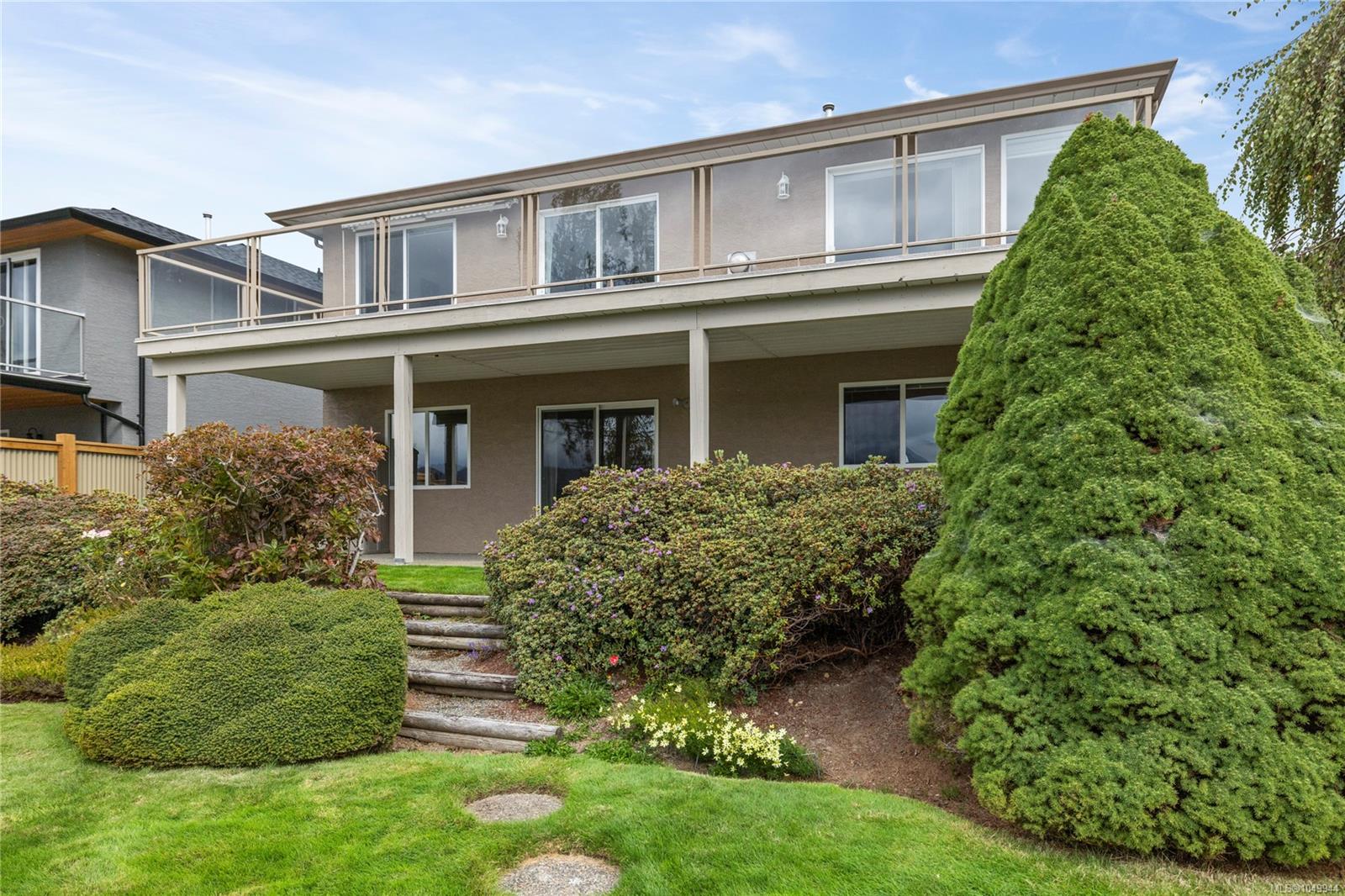5749 Quarry Cres