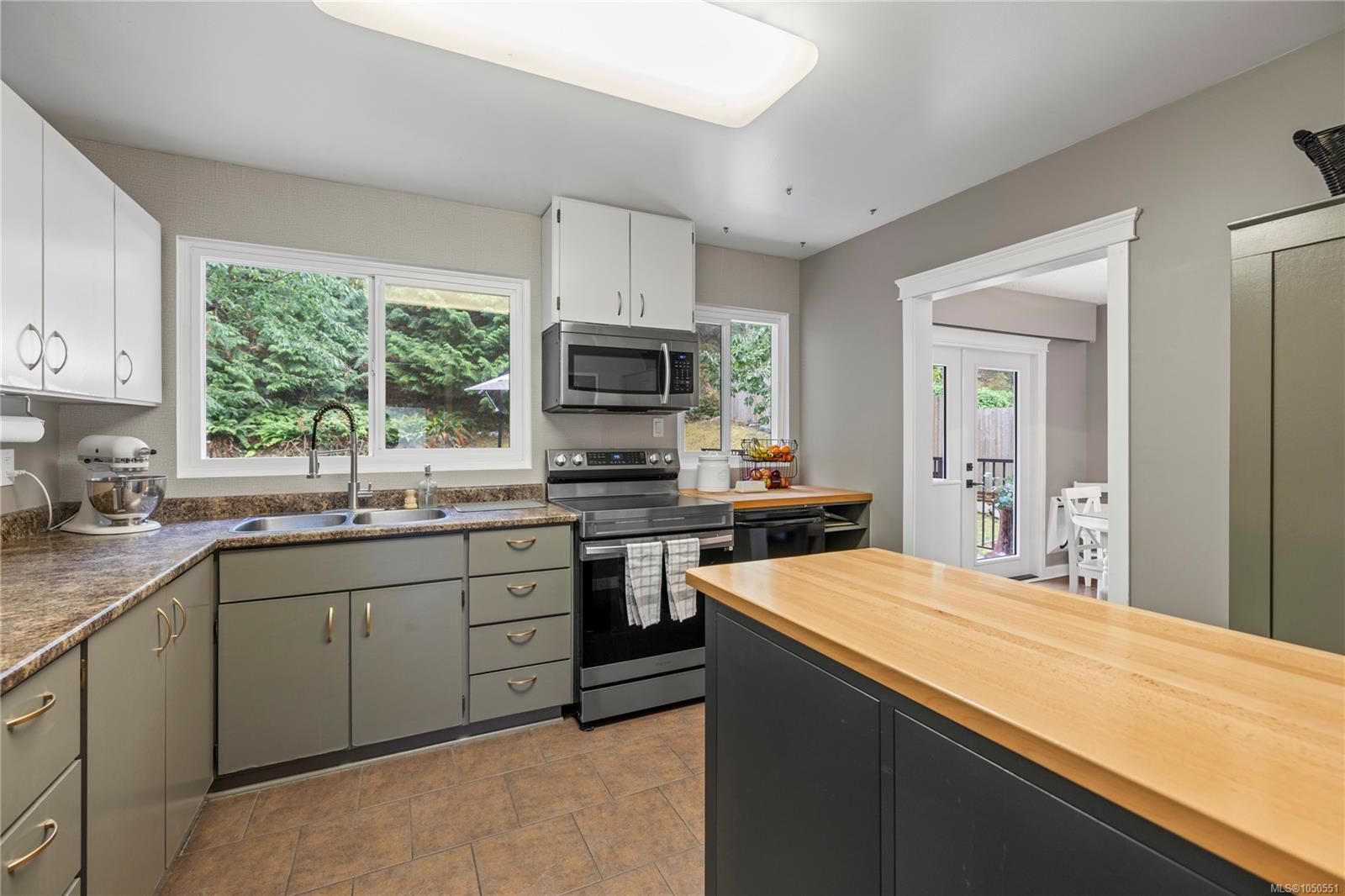 3645 Sunrise Pl