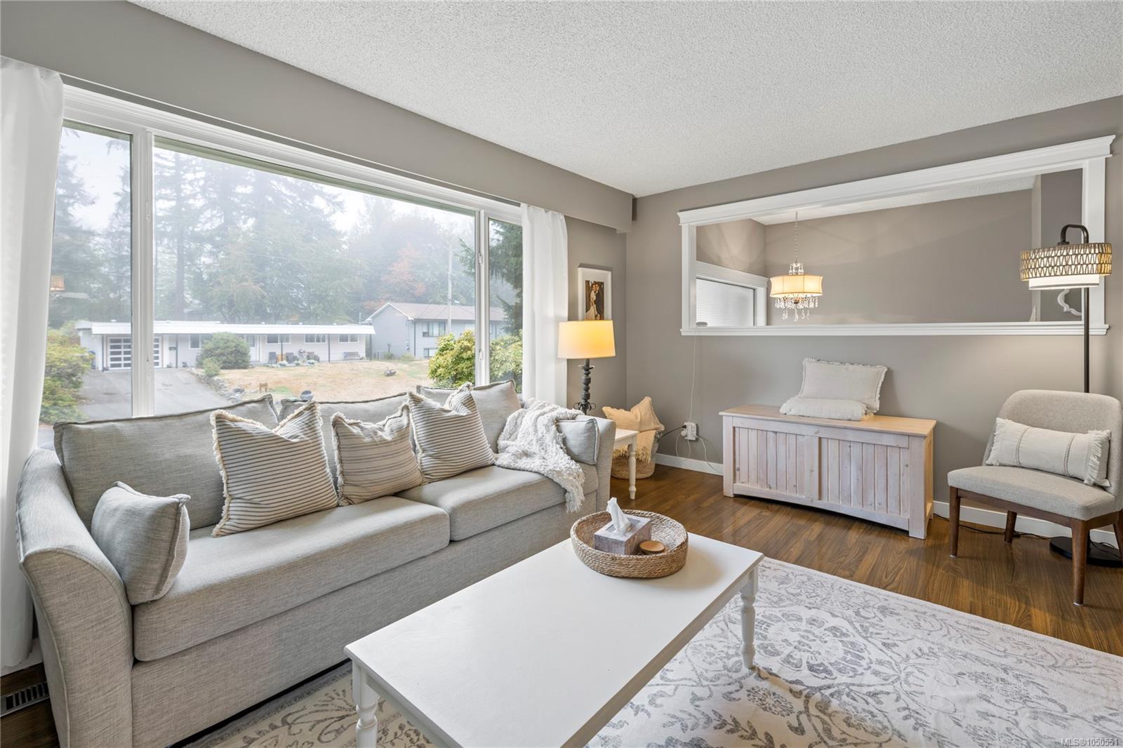 3645 Sunrise Pl