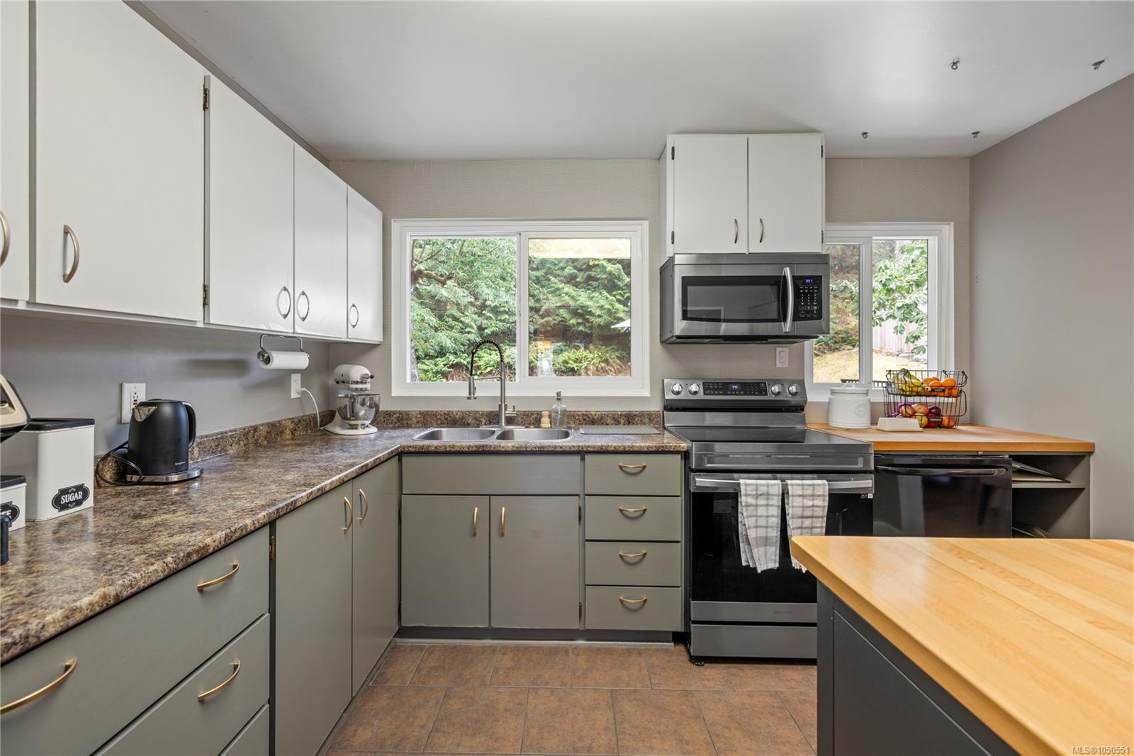 3645 Sunrise Pl